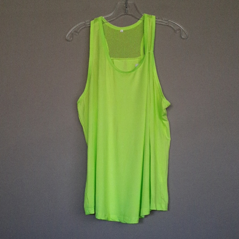 Performance Top
